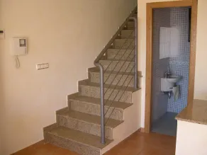 Moradia de luxo de 2 andares, de frente para a melhor praia. SPA ao ar livre privado. - Image 2