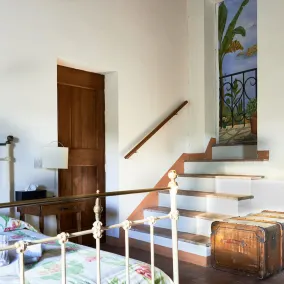 Family property in the heart of Tuscany & Chianti Hillside - Image 3