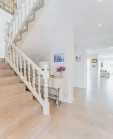 Maison idéale pour les familles. Repos et détente, avec des terrasses à la mer. - Image 2