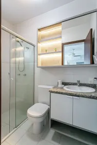 Bright apartment of 75 m2, 2 bedrooms, 50 m beach and sea views - Image 2