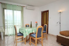 Appartement d'une chambre avec la terrasse et la vue sur le mer Nin (Zadar) (A-6153-b) - Image 4