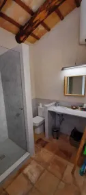 studio apartment - Image 2