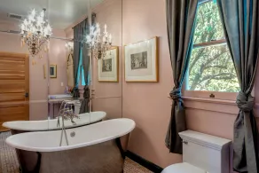 The Vineyard House at The Dalya Estate- 3 bed/ 2 full bath w/ pool and hot tub - Image 2