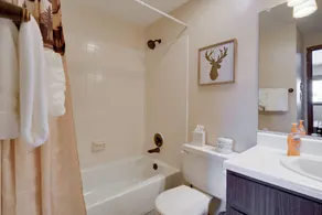 Condo w/ Pool + Hot Tub - Walk to DT Winter Park! - Image 4