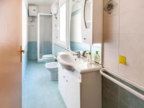 A Sun-drenched Holiday Apartment Near the Sicilian Coastline - Image 2