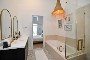 Brand New Listing!  Beautiful - Upscale newly remodeled Modern Tropical Oasis! - Image 4