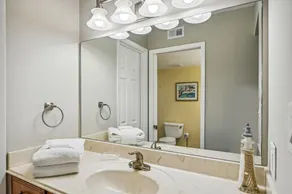 AquaVista by Book That Condo - Image 4