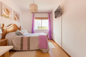 Fully equipped vacation rental in the city center - Image 2