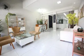 Studio 68 - Image 3