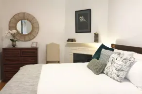 Divine Workers Cottage - a perfect retreat in the heart of The Rocks. - Image 2