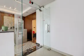 Fabhotel Apple Tree - Image 5