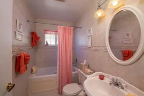Fabulous Island Getaway! Easy access to Florida Bay, Private Beach,  Elevator - Image 3