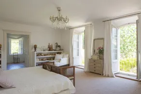 Villa Glycine - Six Bedroom Villa, Sleeps 11 - Image 5