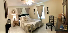 Hot Tub! - Eagle Creek Cottage - Near ETBU, Lake O' Pines, Jefferson & Longview! - Image 5