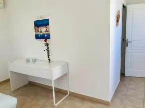 Beautiful apartment on 1st floor of a quiet villa in the countryside, near Ajaccio - Image 3