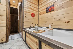 Hey There Delilah · Romantic Honeymoon Haven with Private Hot Tub and King Suite - Image 4