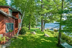 Lake Winnipesaukee Waterfront Rental Wolfeboro NH Dock Sleeps 13 - Image 4