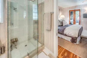 Uncorked Cottage - Image 3