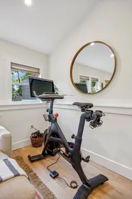 Stylish 4BR Home w/ EV Charger | Fam & Pet Ready - Image 5