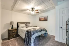 4 Bedroom/2 bath Cozy Lake Milton Getaway with dock access 300 yards away!! - Image 4