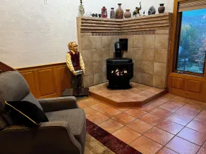 Close to Storyland & hiking trails with AC system including all sleeping areas. - Image 2