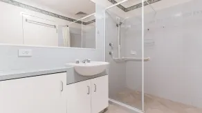 DAV3-7 / 2 - UNIDAD ACCESIBLE PARA SILLAS DE RUEDAS DE DOS DORMITORIOS EN DAVIS - Image 2