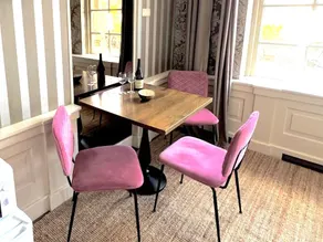 Suite espaçosa no rés-do-chão em Zoutelande, ideal para casais ou pequenas famílias. Com ar condicionado, banheiro privado, comodidades para bebês e perto de terraços à beira-mar e da costa. - Image 3