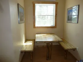 Laramie Bluffs Mountain Getaway - Image 5