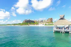 Soak up paradise and luxury!  Five pools,  beautiful views of white sandy beach. - Image 5