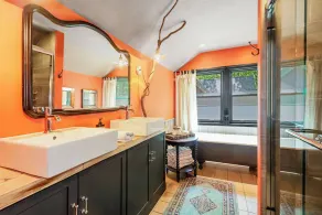 Harbert Home & Guest House--just steps to the beach!! - Image 4