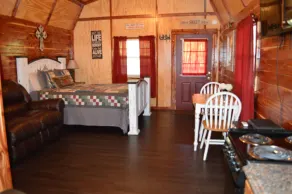 Rocky Top Winery Cabin # 2 - Image 4