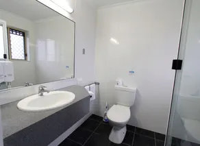 Sugar Country Motor Inn - Image 5
