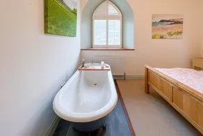 A beautifully converted former chapel in St Merryn - Image 5