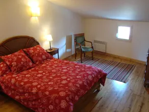 village house - Image 4