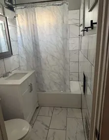 Come relax in my quiet and stylish home - Image 3