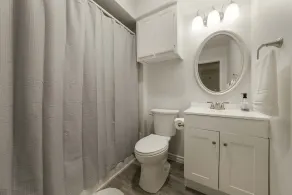 ATX  2-bedroom townhome - Image 5
