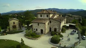 Apartment in the heart of a beautiful property in the Tuscan countryside. - Image 4
