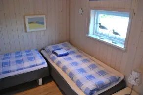 Maison en bois - superficie de 80 mètres carrés et est situé sur une impasse - Image 4