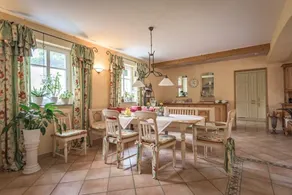 Lavendelwohnung mit kuschliger Wohnküche - Image 2