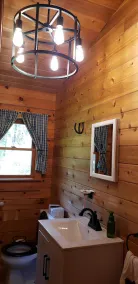 Enjoy the outdoors in this cozy Log Home on top of hill - Image 4