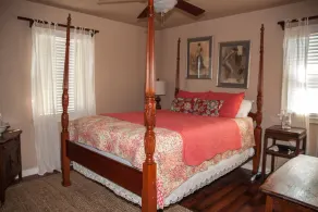 56188 Austin Road Home - Image 4