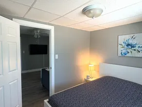 211 Paris St Suites are just minutes from The Ark Encounter - Image 5