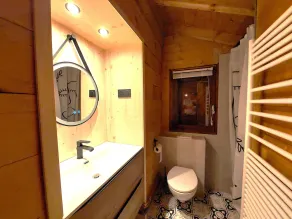 Chalet 82 m² - 4 bedrooms - sleeps 8 - Image 4
