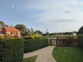 Dragonfly Lodge, Covenham Holiday Lodges - Image 3