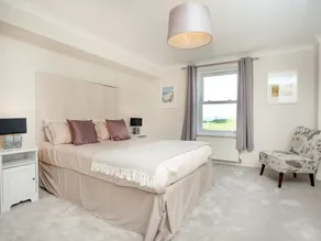 Luxury Sea View Apartment In Pentire, Newquay - Image 5