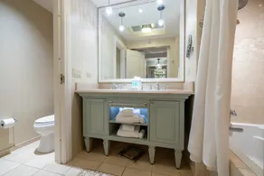 San Antonio | Couples Resort Stay | Pool + Spa | 1BR Suite - Image 3