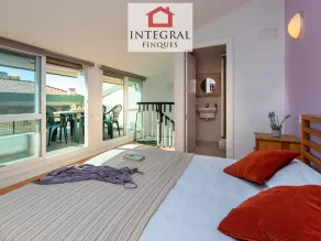 Stunning Duplex 200m from Platja Gran, 3BR, Balcony, Terrace, Parking, WiFi, A/C, Lift - Image 5