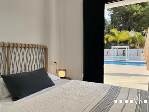 MARTA BEACH 2 – 2 minutes from La Fustera Beach - Image 3