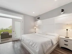 Spacious Modern Lake House with Private Beach - Image 4