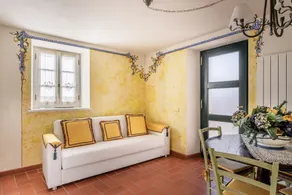 Apartment 'Limoni' with Private Terrace - Image 4
